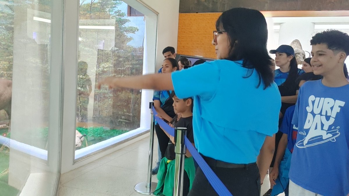 Museo_ciencias's tweet photo. #13deSep #NoticiasMUCI | Hoy el Museo de Ciencias recibió a los trabajadores de nuestros ente hermano del Centro Nacional de Tecnologías Químicas (@cntq.vzla) quiénes celebran con nosotros sus 18 años de Fundación 🎉🧪 https://t.co/xCFs1tMsVu
