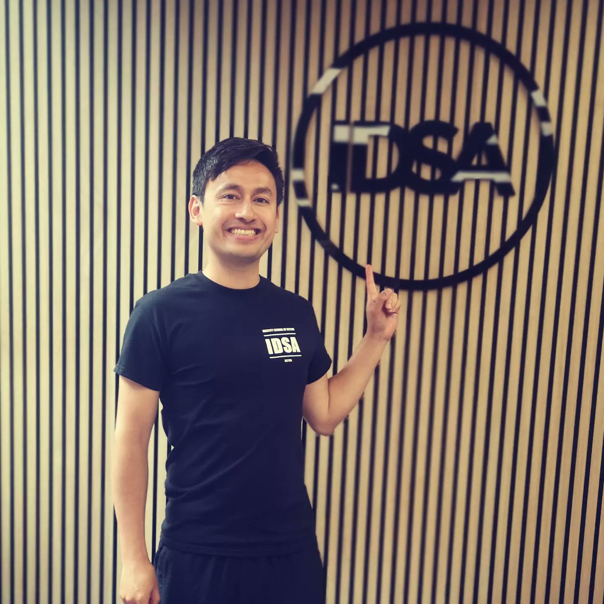 So excited to start actor training at <a href="/identityacting/">IDENTITY SCHOOL OF ACTING</a>  today! Brilliant teachers and fellow students, looking forward to getting stuck in 😊 #Letsgo #operasinger #actortraining #identity