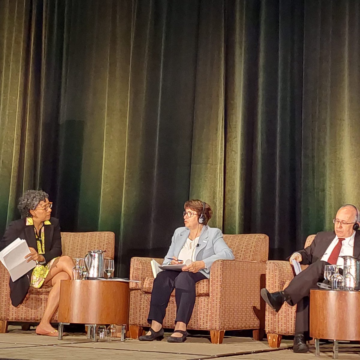 Christiane Lambert tweet media