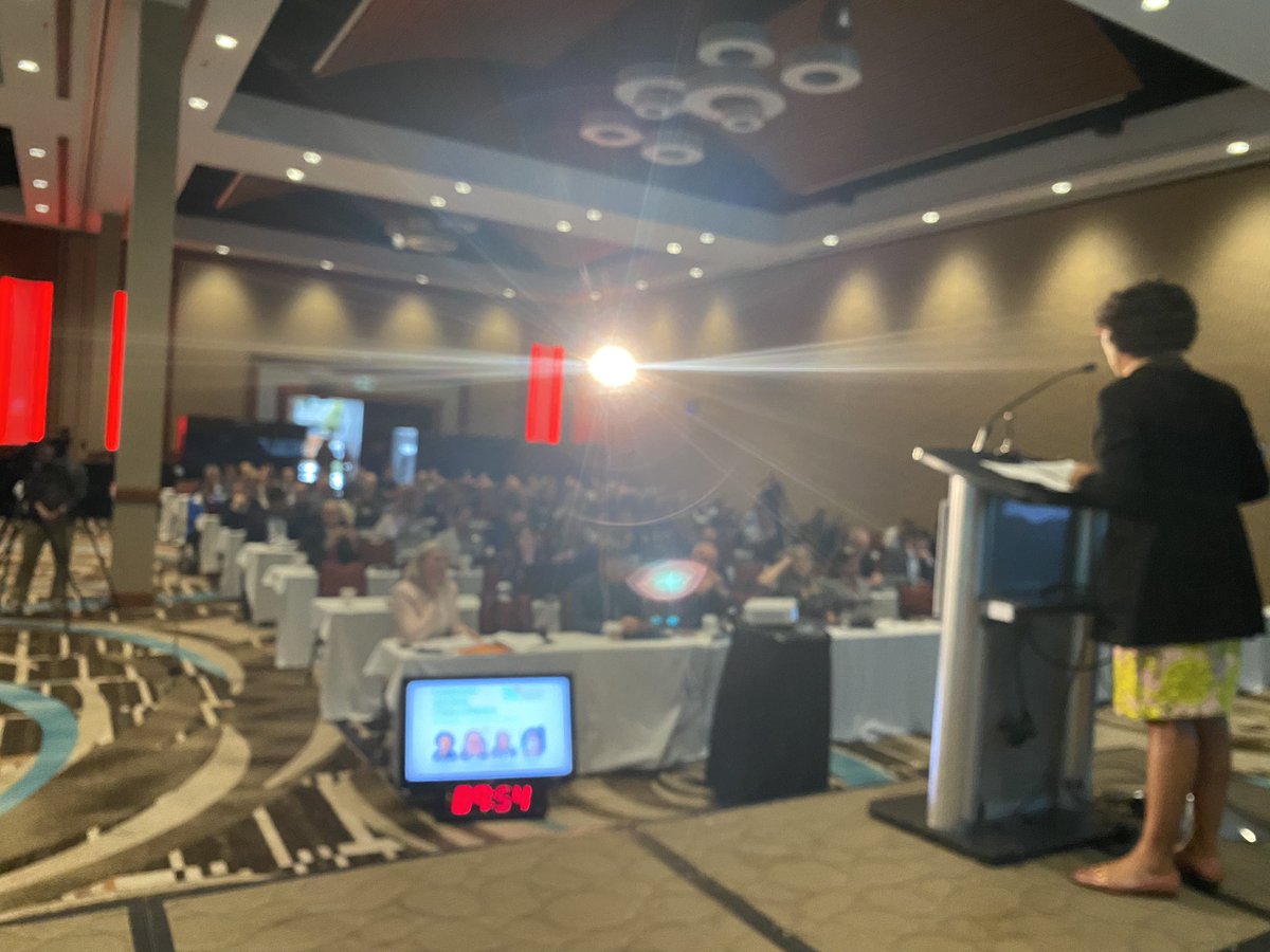 Christiane Lambert tweet media