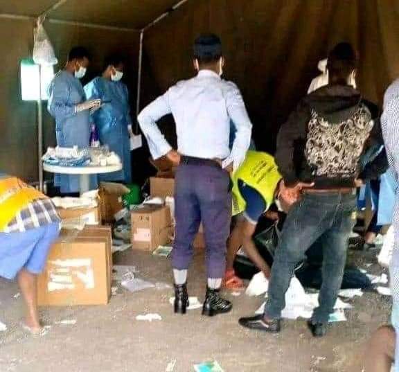 mohammed_meaza's tweet image. Leaked photos show the horrific state of #AmharaConcerntrationCamps operated by the Prosperity Party regime in #Ethiopia. In camps like #TuluDimtu, Amhara prisoners are dying from infectious disease.
#WarOnAmhara
@MikeHammerUSA @volker_turk @WairimuANderitu @TiranaHassan