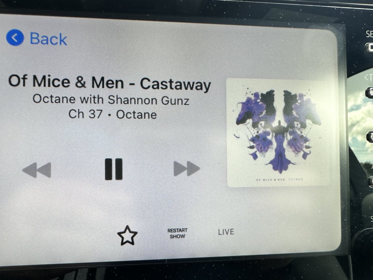 MetalMommaVA's tweet photo. Cannot get enough of #Castaway by ⁦@OMandM⁩ ⁦@SXMOctane⁩! So looking forward to hearing this live on the ⁦@bfmvofficial⁩ tour in October!! LFG ⁦@FillmoreSS⁩ 🤘🏻🔥#OMandM #sxmoctane #biguns https://t.co/gfAtZU9muc