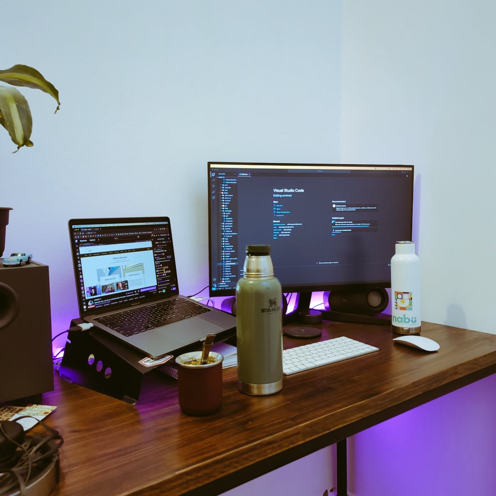 eze1003's tweet photo. #miduConf 
🧉💻 https://t.co/ubtNbUqpy9