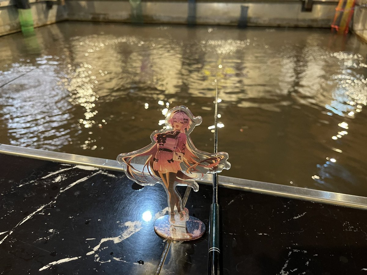 telecat00's tweet photo. 人生釣蝦初體驗

有院長陪還是好無聊

#希巴嚕馬 https://t.co/se6Tyu2dJO