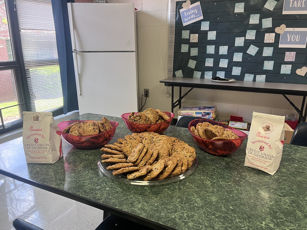 The teachers &amp; staff at HFES are thankful for all of our partners and what they do to support us. A huge shout out to Jason Blakey and Credit Union of Georgia for a surprise delivery of #CFA cookies for all! #CUofGA #BeKind #CCSDFam