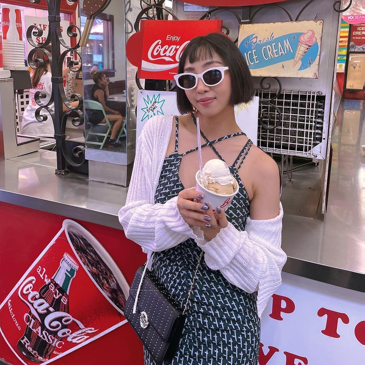 🍨🍦✨ 

#Minzy #공민지 <a href="/mingkki21/">Minzy</a>