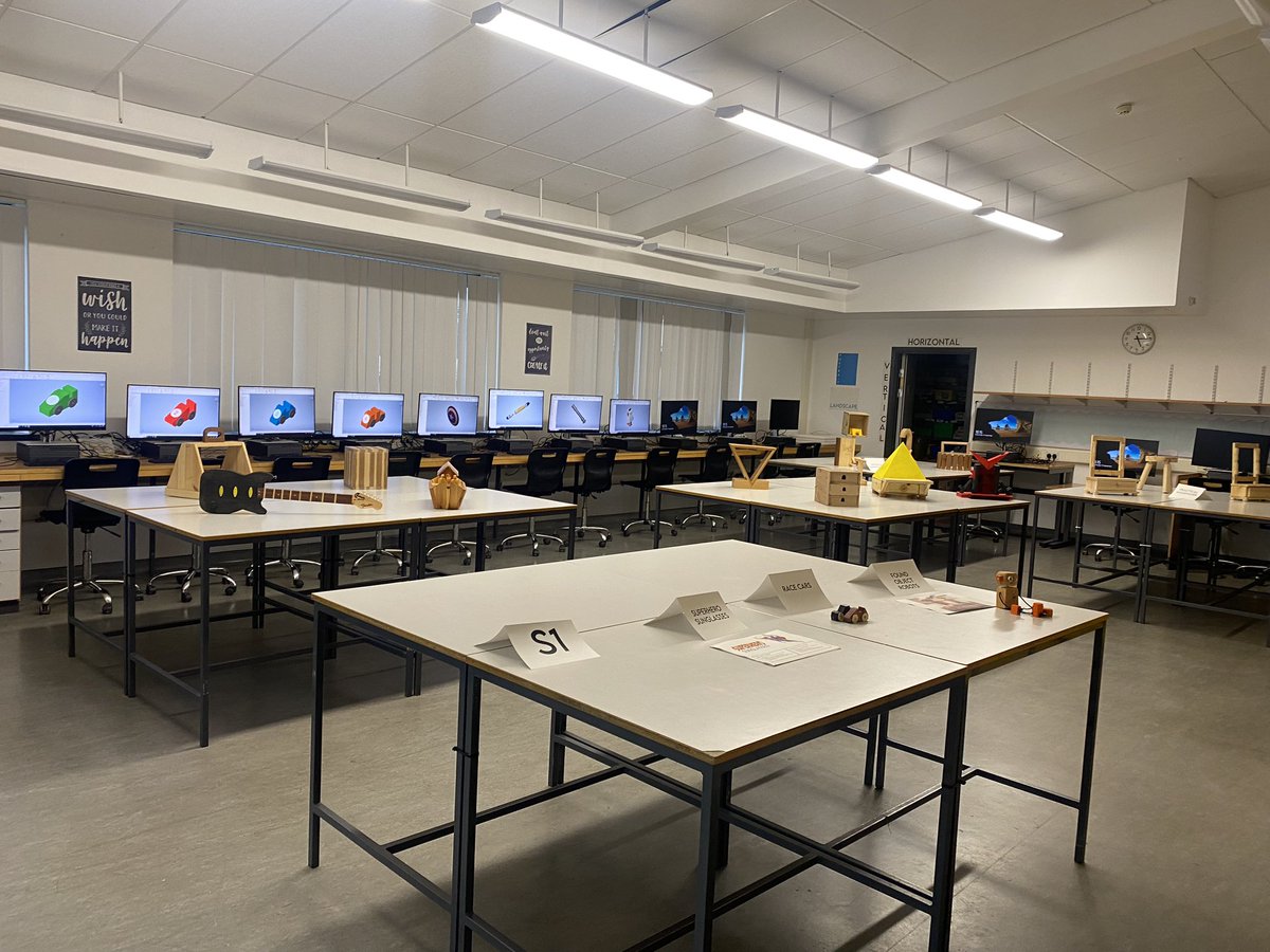 MrNicolTech's tweet photo. All set up for @Boness_Academy P7 open evening, @MissHen09782355 and I can’t wait to meet you all! https://t.co/6Y69lk0f8L
