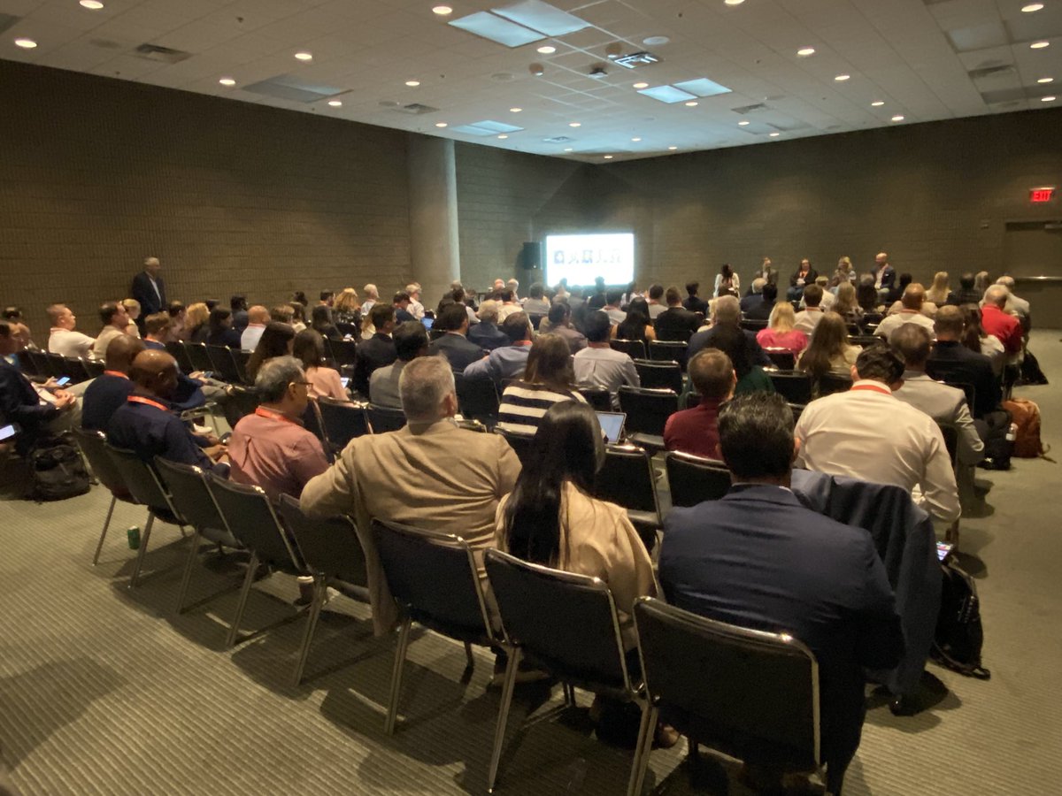 durovy's tweet photo. #StandingRoomOnly here at @FintechSouth 2023 for the #Fintech + #Bank partnership panel | #payments @TAGthink #FTS23 #PwCpayments #venturecapital https://t.co/k0nQ5QgPsz