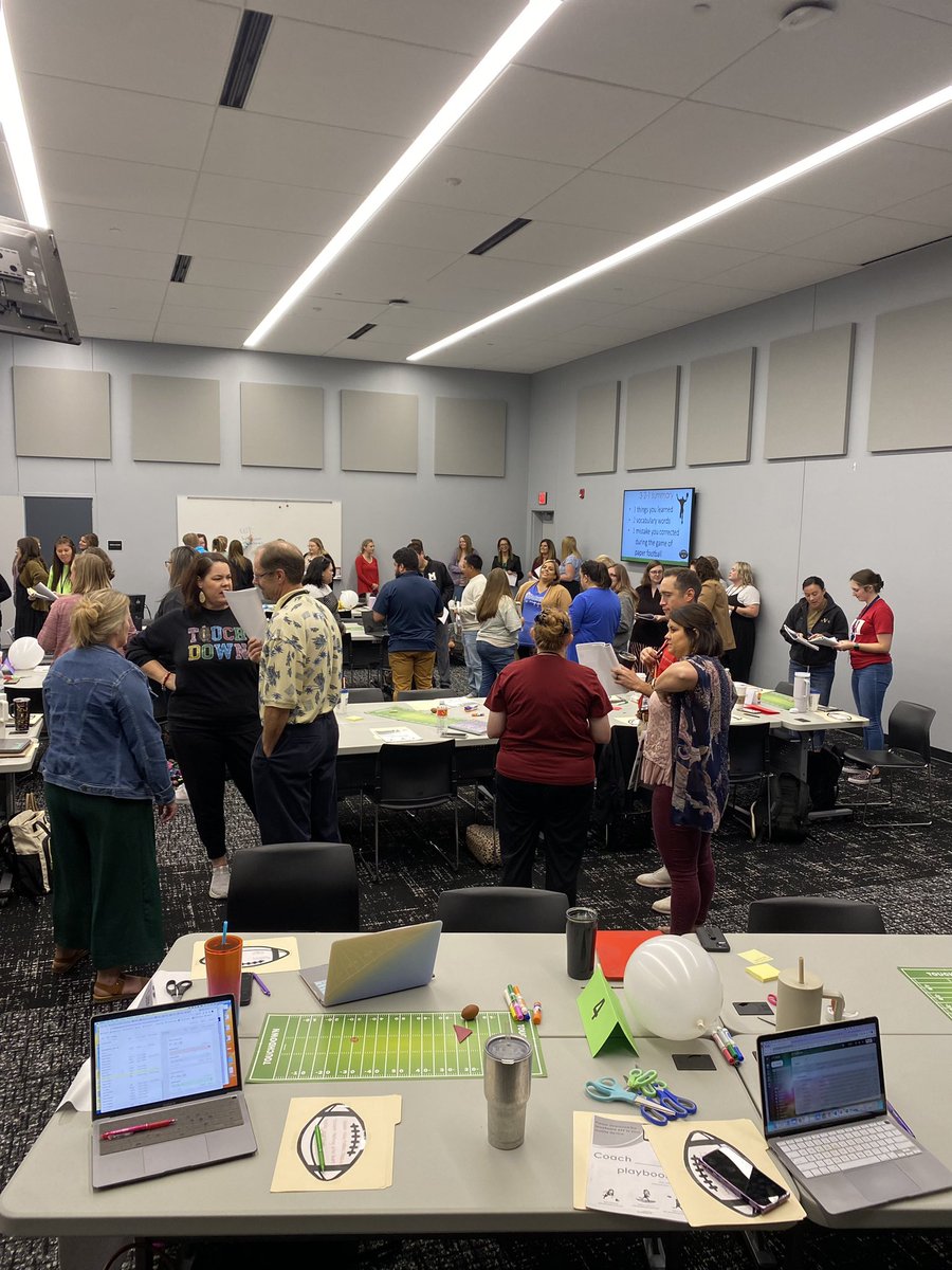 abbycadabra4's tweet photo. Having a blast with Lubbock-Cooper ISD and some surrounding districts! #lead4ward #teach4learning https://t.co/k8kcQvQGYu