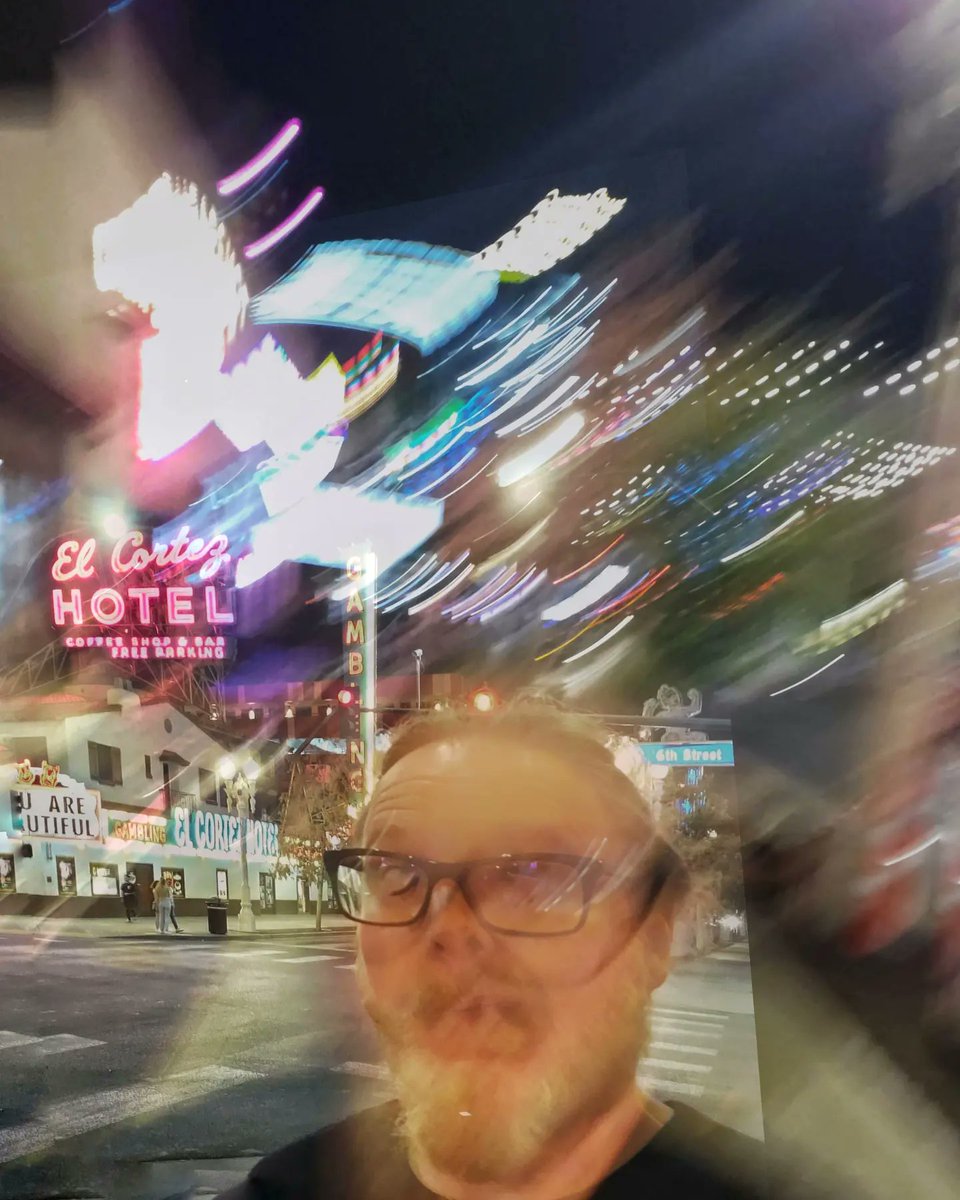 DeadRegister's tweet image. Later, Vegas! We're headed to Tempe, AZ to smash with Oblitheron at the Yucca Tap Room tonight, 9-13! 
🏜️
#tour #yucca #tempe #arizona #not #lasvegas #doomgaze #hazy #foggy #heavy #sad #leavinglasvegas #psychedelic #tour