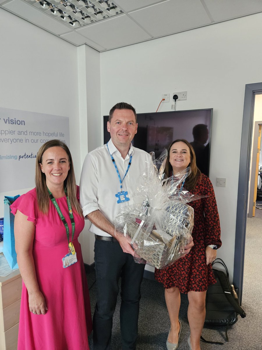 ENazurally's tweet photo. Today, we said goodbye to @donan_kelly @PennineCareNHS as he leaves for a new adventure! Good luck, Donan in your new national role,  I'm sure you'll be amazing! thank you for all your support. You'll be missed 💎 @karen_maneely @sarah_preedy https://t.co/4nvdNoJbBM