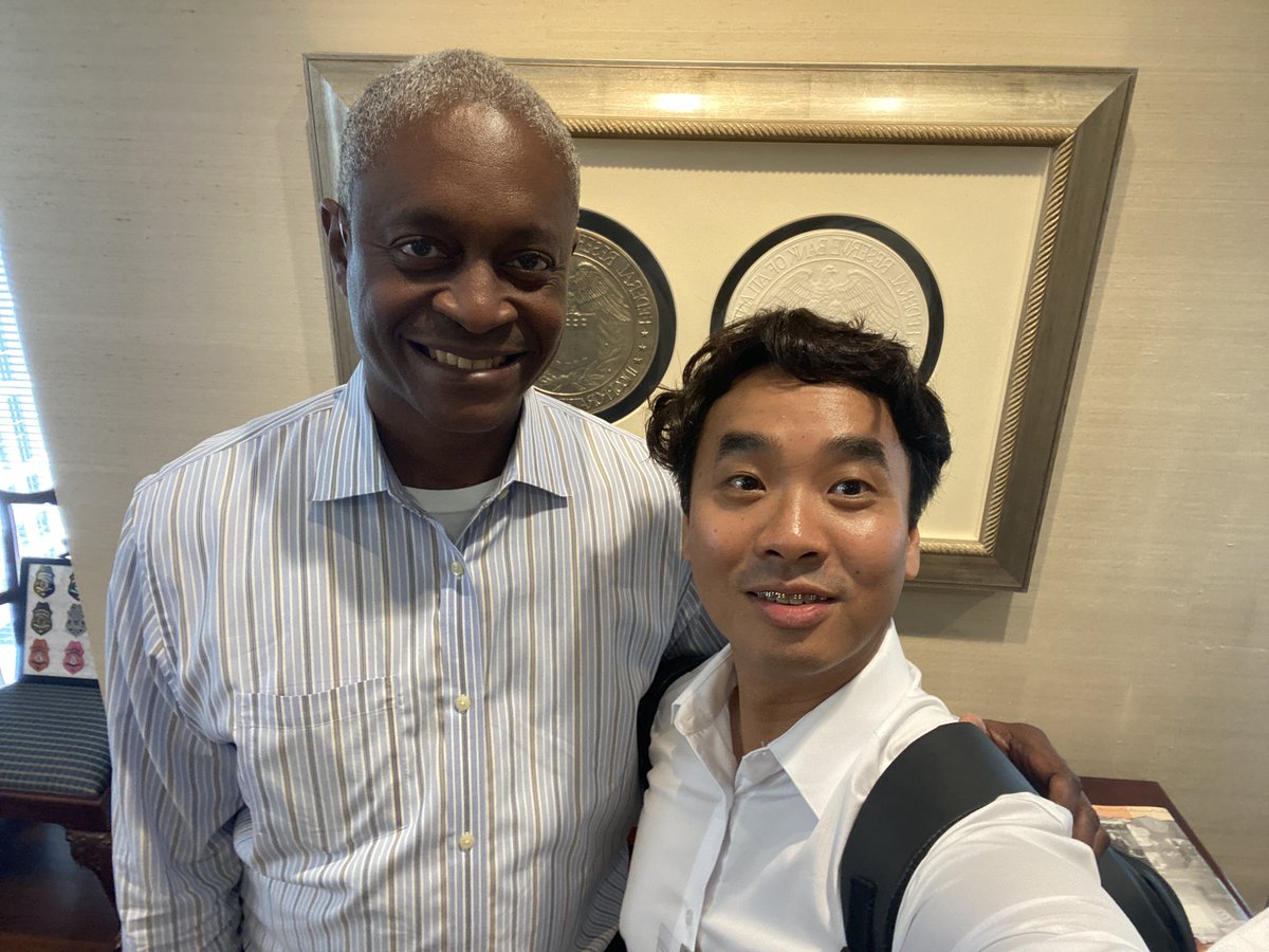 BrianykAn's tweet photo. When you have a President and CEO of @AtlantaFed—@RaphaelBostic as a PhD advisor and streets across your workplace, you still get to lunch with him and get advice on your life and career development.
@sppgatech @GTliberalarts https://t.co/DIhoudEUSa