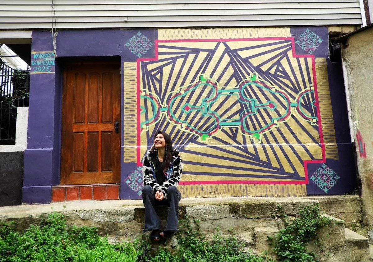 Valpolanco3's tweet photo. Inefable por la gran @ka_brasa 📐
Simplemente nuestra gran @ka_brasa con @icha.visual y @marcelacv2 en el muro donde se dan la mano el Polanco y el Molino
Una histórica pieza de arte quedará para esa alianza 📐
#mural #muralismo #graffiti #arteurbano https://t.co/FHEcxTLQGX