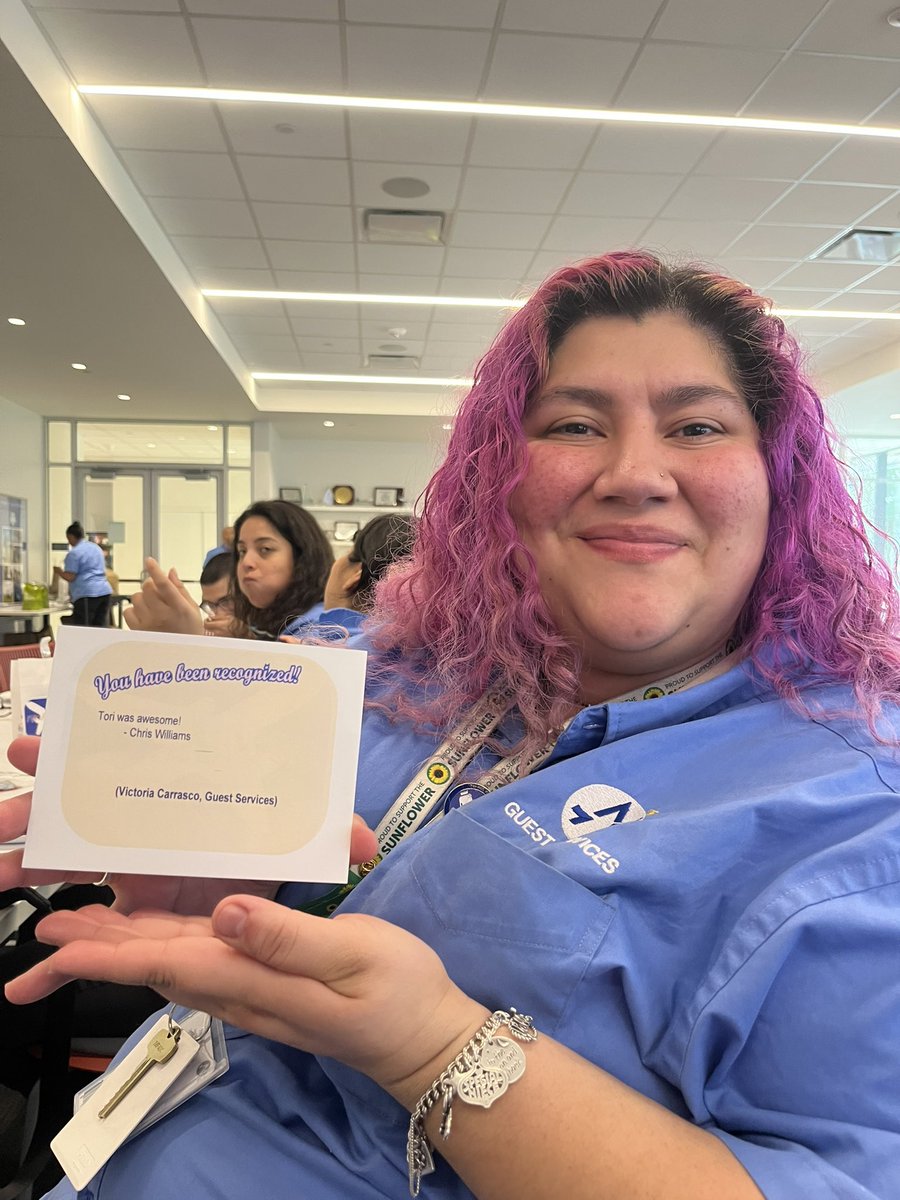 AustinAirport's tweet photo. We’re beaming with pride thanks to the folks in these photos 👏🏼👏🏼 Over the past year, each one of them received praise from passengers in the terminal based on their experience with them. Thanks for always being there to help, listen, and keep our passengers smiling at AUS 🫶🏼🙌🏼 https://t.co/3vCdrVSKbz