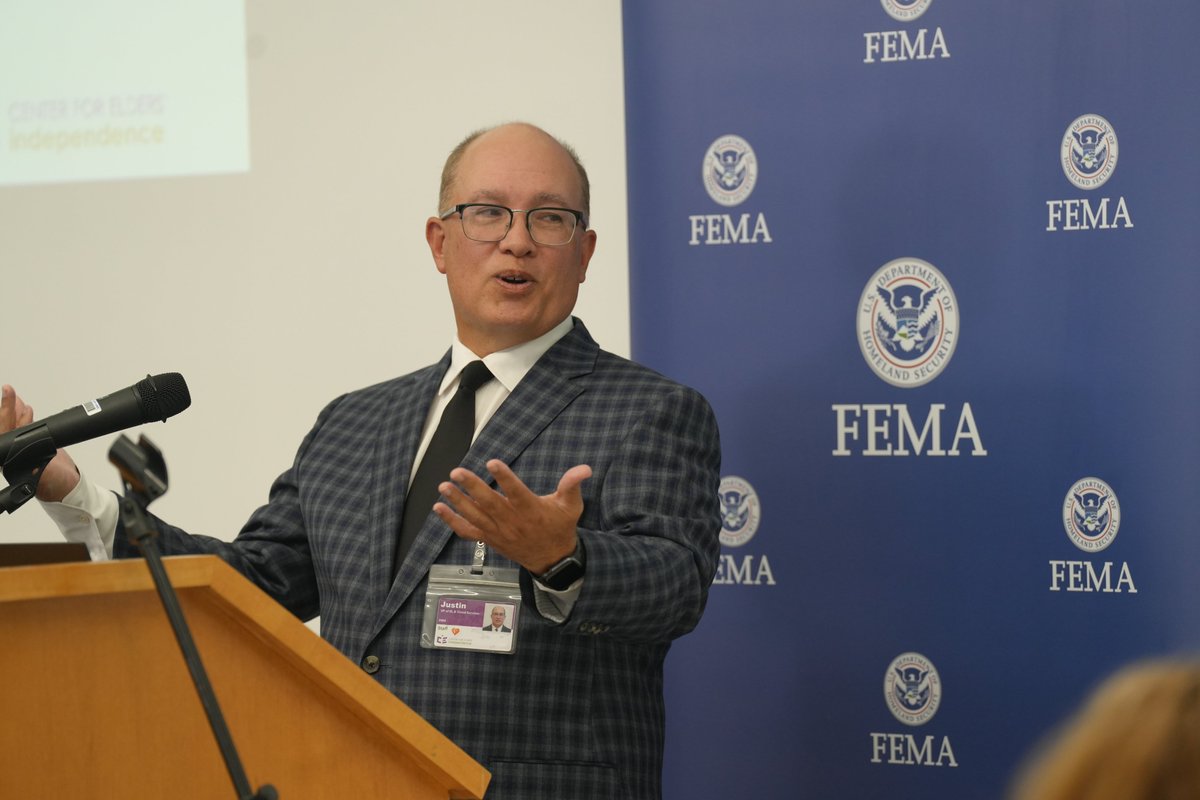 FEMA and Center for Elders' Independence co-hosted GoldenReady Preparedness Forum For Older Adults at the California Endowment. Participants from CEI attended the forum in person and virtually to learn more about disaster preparedness, cybersecurity and planning for the future.