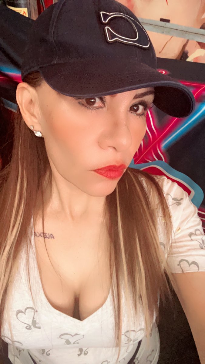 Neseito grabar mi proximo beso kien se anima 
@cafe_centromx
@cafe_centromx1
<a href="/Elpunto_sw/">EL PUNTO SW</a>
<a href="/Trance_sw/">TR∆NCE SW ❤️‍🔥</a> 
<a href="/SweetFantasy_DL/">Sweet Fantasy</a>
<a href="/AriRokSex/">💁🏻‍♀️🔥Ari&RokSex🔥💁🏻‍♂️</a>
<a href="/Mr_MrsLoveSW/">Sofia & Adrian.</a>