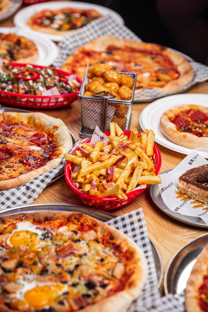LevelTapLPL's tweet photo. Our new food menu is live ๐
Have a look at some of the new items including loaded fries, pizzas and desserts ๐ฆ๐๐
View full menu on our website on https://t.co/WTCEtX2ev8 ๐ฉต
#esportsbar #gaming #foodporn #liverpool #leveltap https://t.co/Fr8SKiAnJs