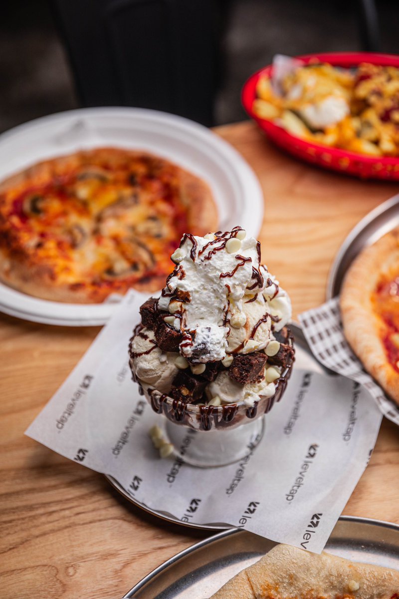 LevelTapLPL's tweet photo. Our new food menu is live ๐
Have a look at some of the new items including loaded fries, pizzas and desserts ๐ฆ๐๐
View full menu on our website on https://t.co/WTCEtX2ev8 ๐ฉต
#esportsbar #gaming #foodporn #liverpool #leveltap https://t.co/Fr8SKiAnJs