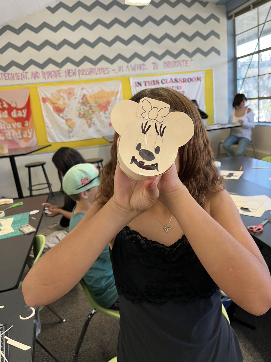 Emma Ford Larsen tweet media