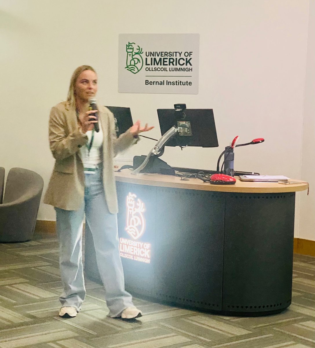 Shalini_UL's tweet photo. Super proud of @hannahmck5 for organising a career seminar for our 4th years from @ChemicalSciUL 
Very nicely done 👏👏
Special thanks to our amazing speakers from @BernalNews 
@AliceParkes_ @LauraC99358 and Adrian Hannon!! https://t.co/ptnDSXvzmr