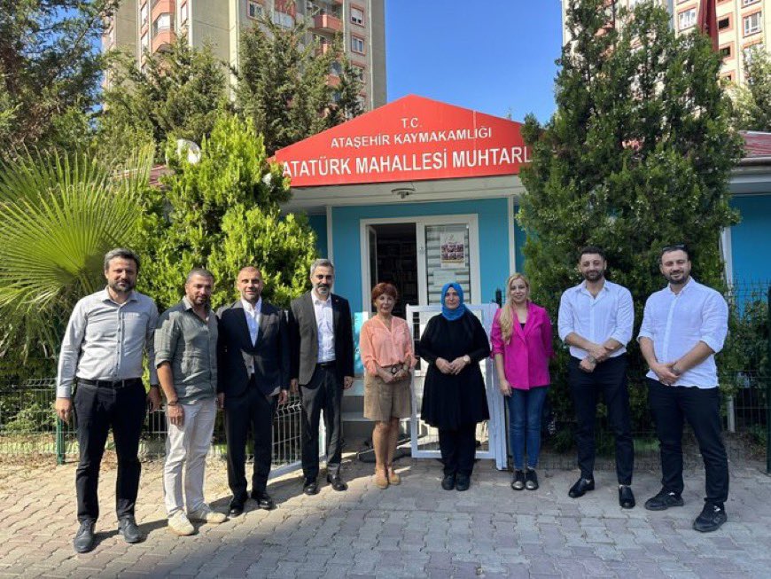 📍Atatürk Mah.
İlçe Başkanımız <a href="/burakcifci34/">Burak ÇİFCİ</a> nezdinde ilçe ykü. birlikte Atatürk Mahalle Muhtarımız Leyla Yeşim Şaylan hanımefendiyi ziyaret ettik.

Muhtarımıza ev sahipliği için teşekkür ediyor, çalışmalarında başarılar diliyorum.

#Yenidenİstanbul