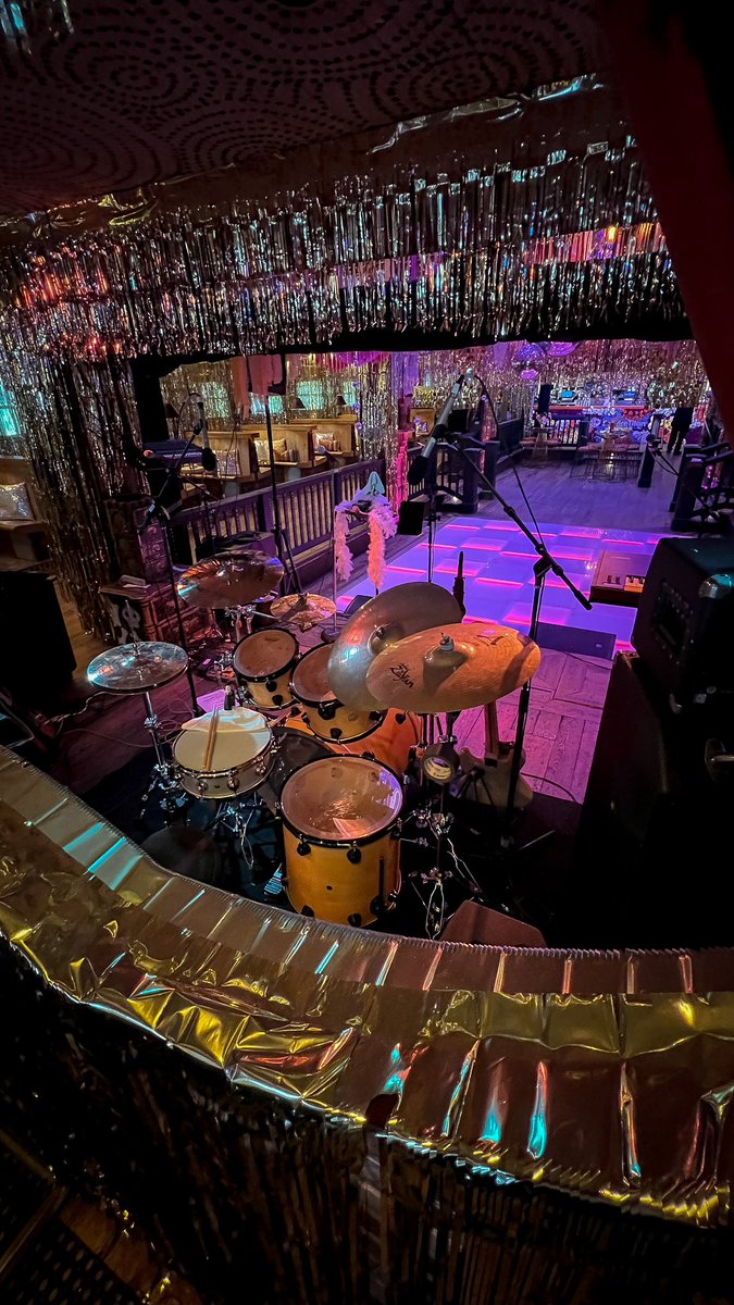 testabeatdrums's tweet image. A fun event yesterday at the @HOBOrlando providing backline equipment for the Disco-themed pre-show! 

#testabeatdrums #geargeek #drumtech #tuning #drum #backlinetech #drumsultant #backline #toolsofthetrade
