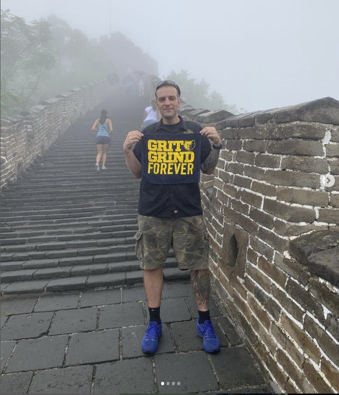 Draklin13's tweet photo. @memgrizz Different era, but here is a misty day at Mutianyu. https://t.co/elYDHvguph