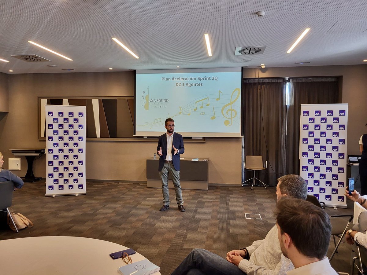Excelente jornada con nuestros Agentes Exclusivos <a href="/AXASegurosEs/">AXA España</a>! Juntos lograremos los retos de 3Q 2023. Un placer compartir reflexiones conjuntamente! Sigamos sumando!