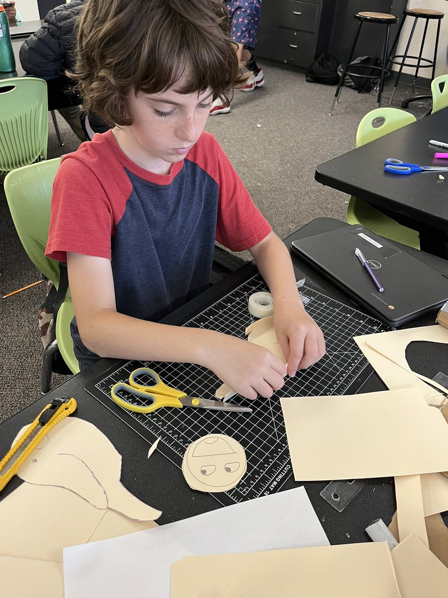 Emma Ford Larsen tweet media