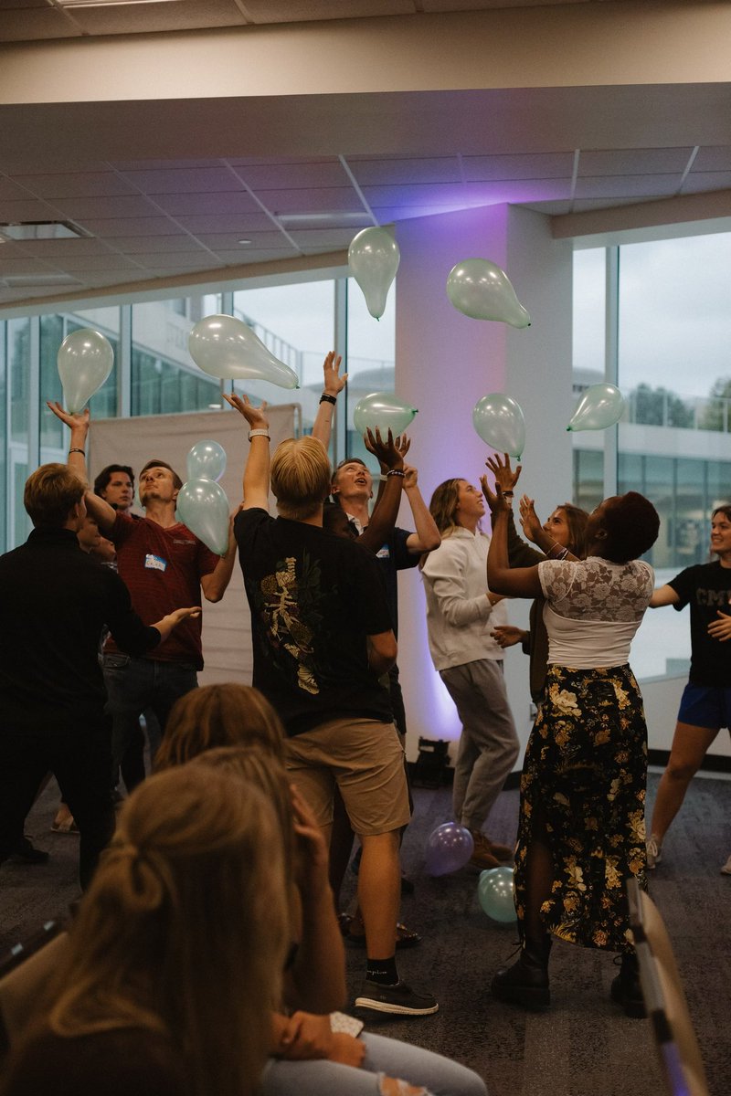 USTXA's tweet photo. 🎶 So I throw up my hands and praise you again and again 🎶

See you TONIGHT!

6:30pm Walking Tacos
7:00pm Chi Alpha service begins

Location - Iversen Center for Faith! https://t.co/THshNviJa2