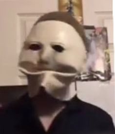 _Canad1an's tweet photo. Bro, what is going on with Dead by Daylight? 

They’ve: 
- Released an un-loopable killer, 
- Broke vaults again, 
- Have a game breaking locker bug, 

And have now killswitched flashlights. 

Boys, I’ve only been gone 3 weeks, what you doing? https://t.co/YQpFMJpjsq