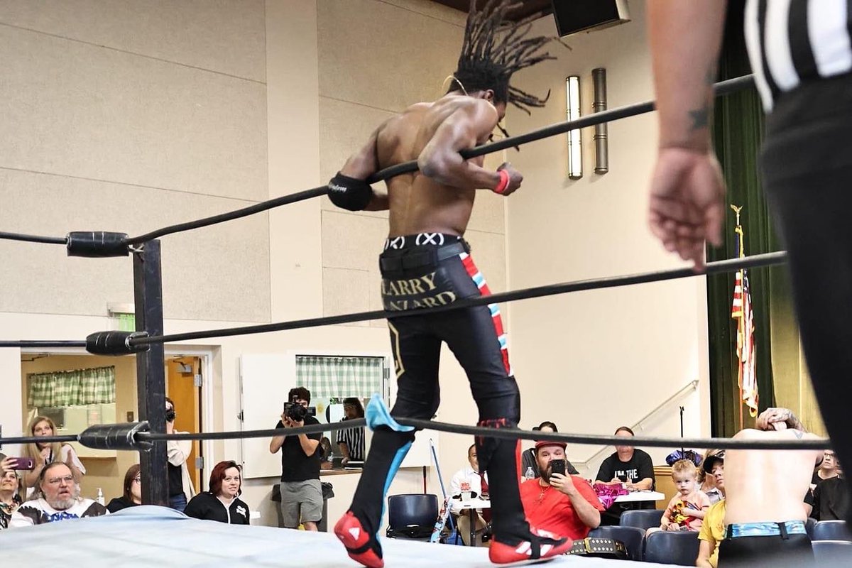 theLarryLazard's tweet photo. Salt Lake City. . . .
🔁🌄💩
#TheClassic #LarryLazard #ProWrestling #NewAgePistolPete. 4️⃣4️⃣❌ https://t.co/yjczqaT9MT