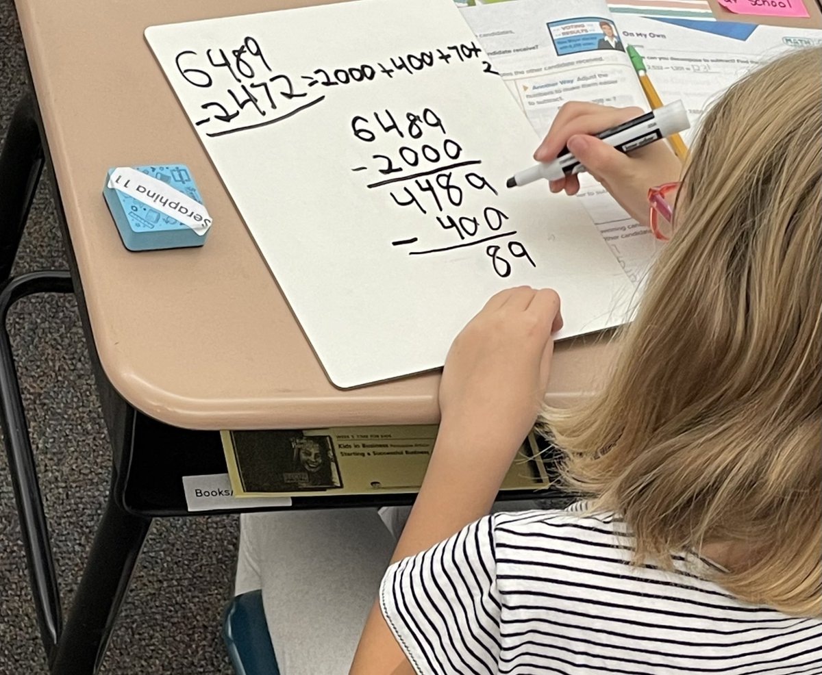 matthewjscott1's tweet photo. 4th grade Ss @sandoztigers are utilizing different place value strategies to solve problems. Building this conceptual understanding helps with using a more efficient algorithm! @MPSElemEd #MPSmathmindset https://t.co/y2HoFDilj5
