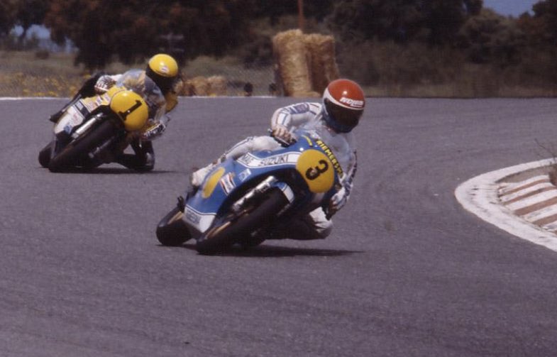 AntonioRamosGP's tweet photo. Wil Hartog 🇳🇱
Kenny Roberts 🇺🇸
#Styles https://t.co/J8LCQxqW15