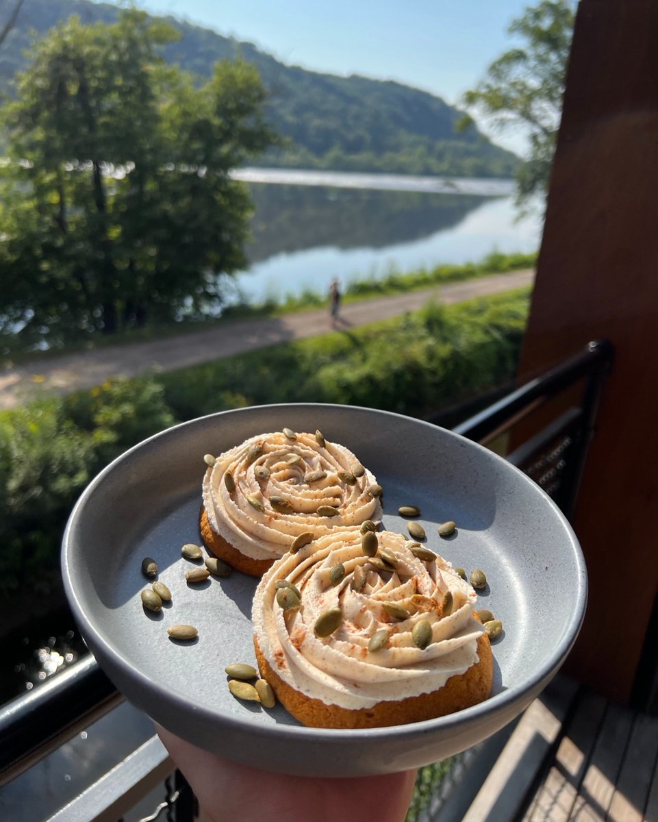 River House at Odette's tweet media