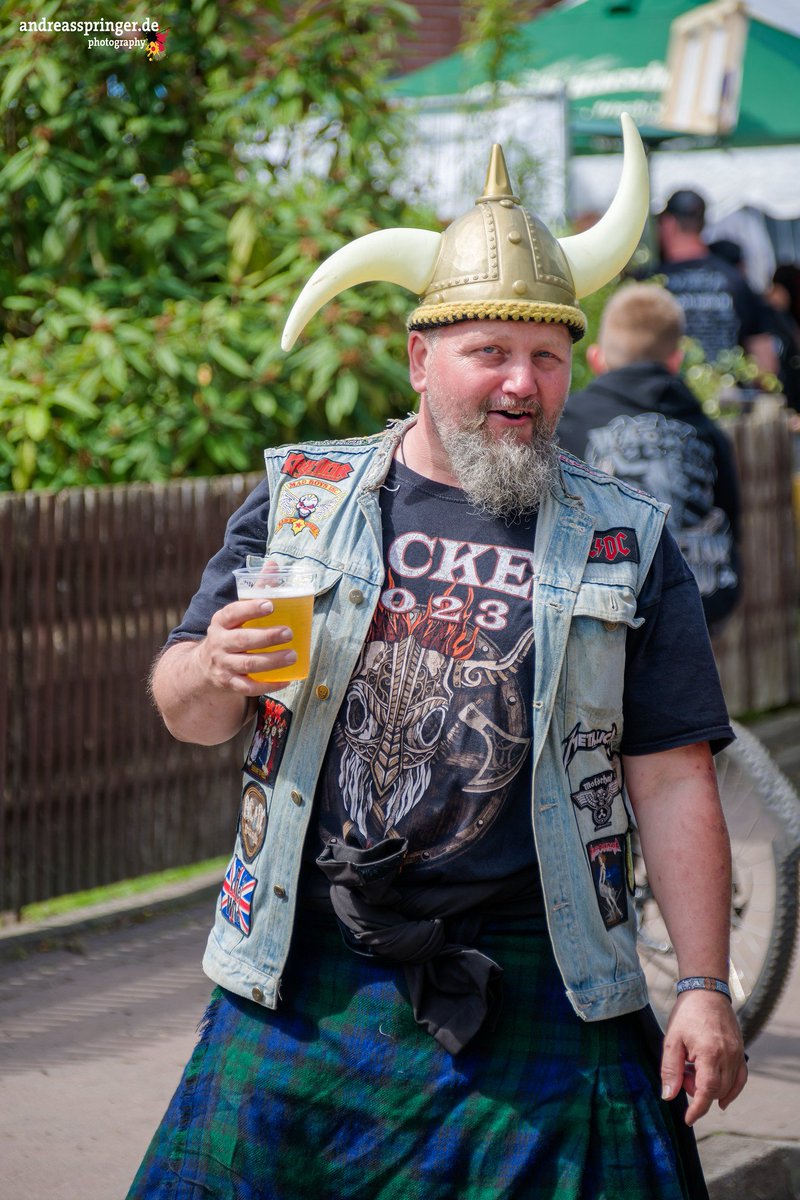 Streets of Wacken - 🤘2023 🇩🇪
andreasspringer.de 
#woa #wackenopenair #wacken2023 #wacken #steinburg #heavymetal #metalheads #fullmetalvillage #schleswigholstein #openair #festival #streetphotography #streetfotografie @Dannyk37536911