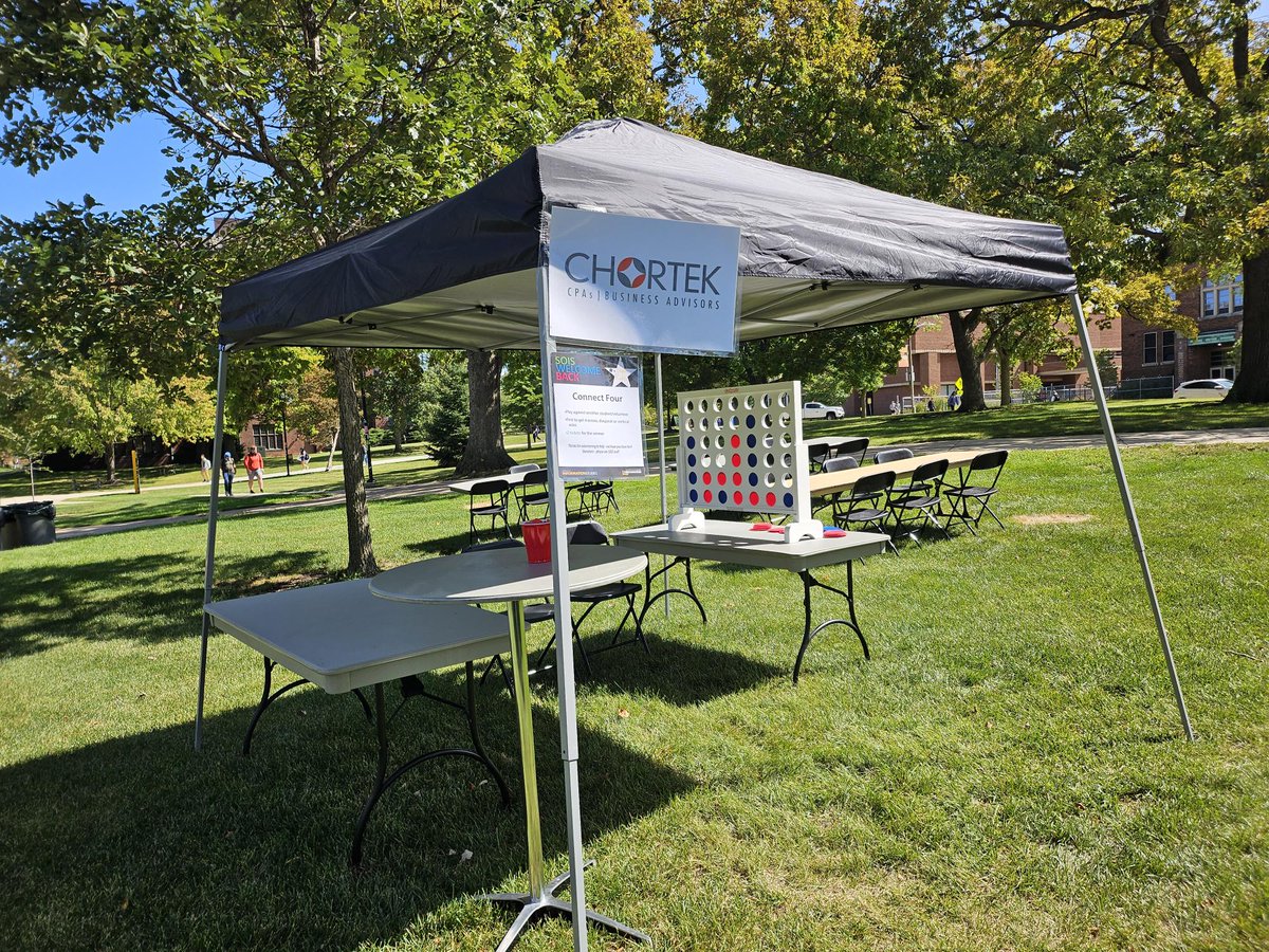 uwmsois's tweet photo. We are almost set for the SOIS Welcome Back Carnival! Stop by for food, games, and prizes!! 2:30 - 4:30 pm | Sandburg Hall Lawn #uwm #UWMiSchool #UWMFallWelcome
https://t.co/aVSyVQYtYN https://t.co/gAACvIIt81