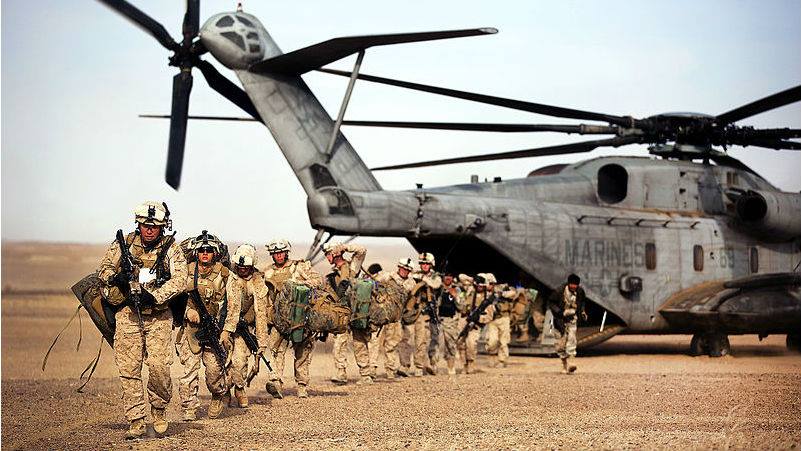 nyplatform2024's tweet image. 🍻🍕🗽when you need @TheDemocrats absolutely destroryed over night .....you call on the @USMC ,#Veterans4Trump to bring the pizza and put it on @realDonaldTrump's Tab👈😉