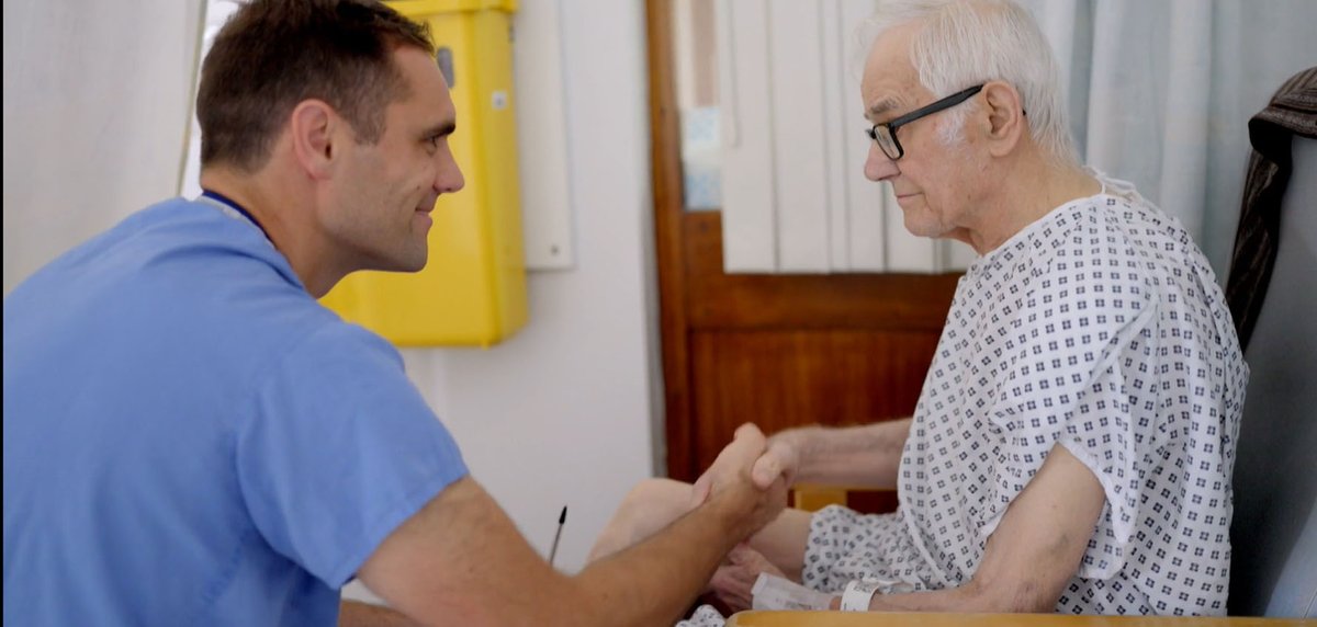 NewcastleHosps's tweet photo. Craig’s first patient, 93-year-old Dick, is in for surgery to clear a blocked artery in his leg, which has caused gangrene in his foot. Craig describes himself as a plumber &amp; today’s procedure is about unblocking the pipes, to return blood flow to the foot #GeordieHospital https://t.co/5rb5fLsIoB