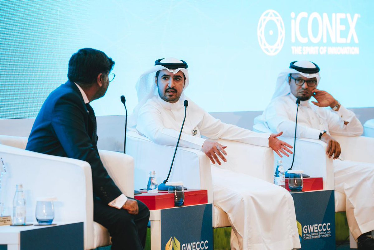 WTIIRA_KSA's tweet image. شارك المعهد استراتيجيته الجديدة بالمؤتمر الدولي للمياه والطاقة وتغير المناخ بالبحرين، مستعرضًا أبرز مبادرات الصفر رجيع ملحي، وخفض الانبعاثات الكربونية للحفاظ على الاستدامة البيئية، مثمنًا دوره بإيجاد حلول ابتكارية لتحديات قطاع المياه بتطبيق تقنيات جديدة ومبتكرة
 #GWECCC2023