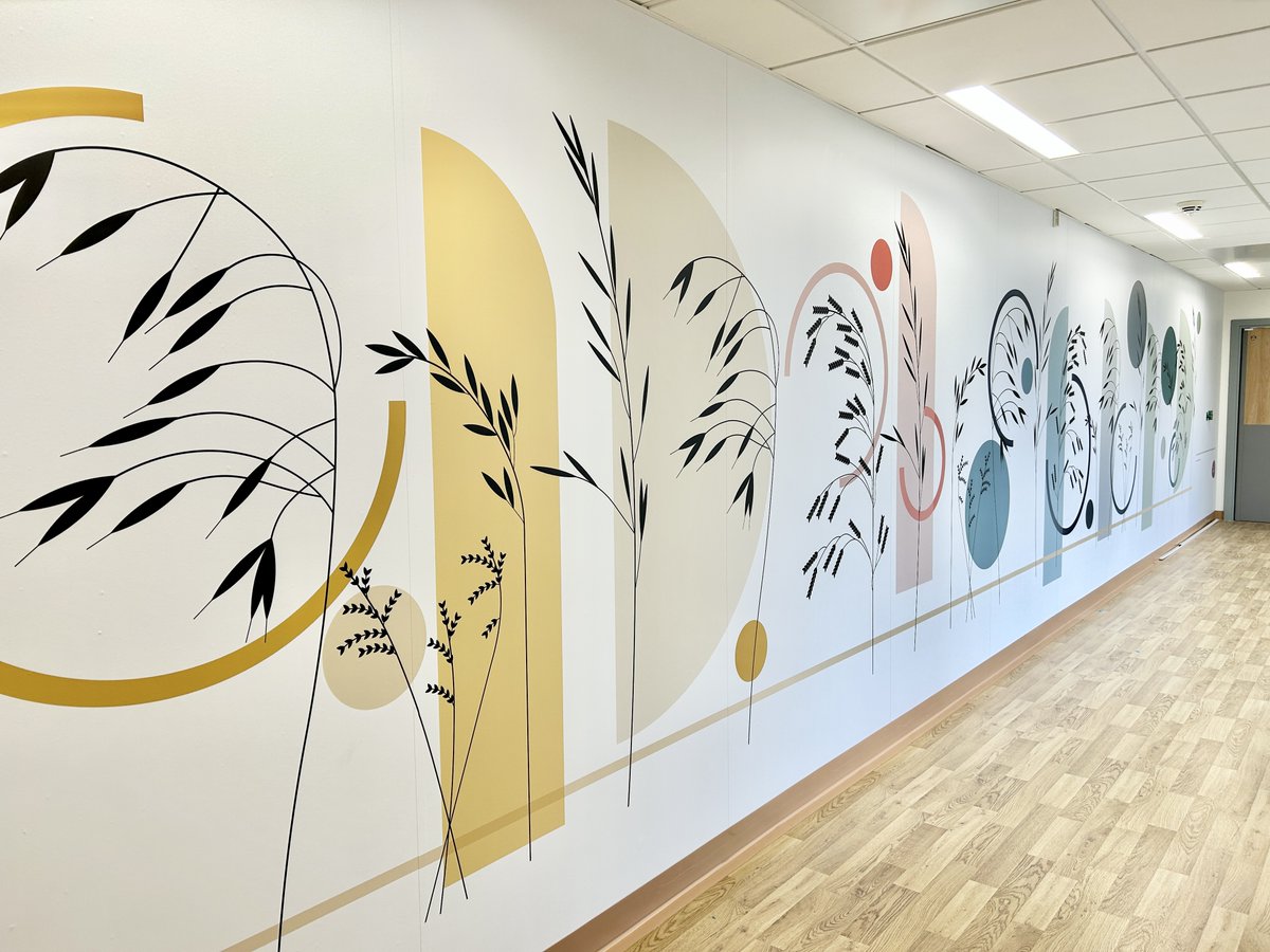 Inspired by 'movement in nature’, Lucy Gough has created a beautiful new installation for our upcoming Cambridge Movement Surgical Hub! 

The calming hues will be the perfect introduction to our new hub for patients and staff alike.

<a href="/CUHArtsNHS/">CUH Arts</a> 

#HospitalArts #Excellent