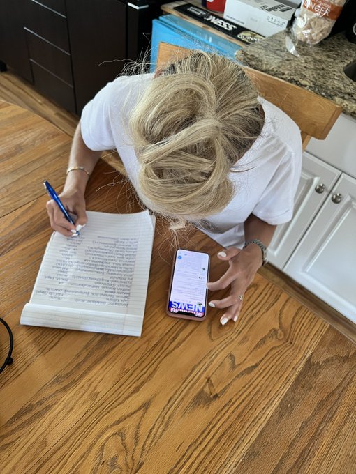 My wife making her Fuck It List for Q4. Looks to be a busy few months ahead. https://t.co/ZhDns9oJIu<a href="/tag/toes"class="tags"><span>#toes</span></a>