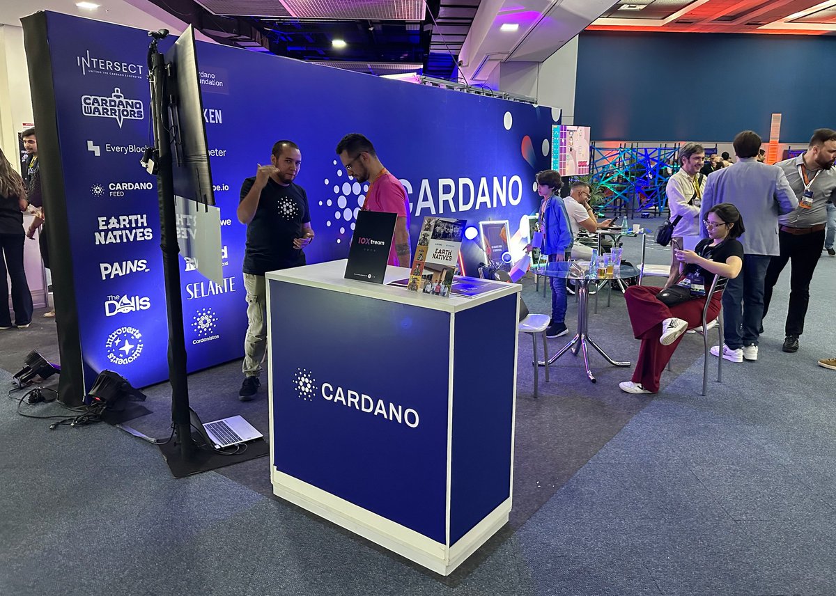 introverts✨ tweet media