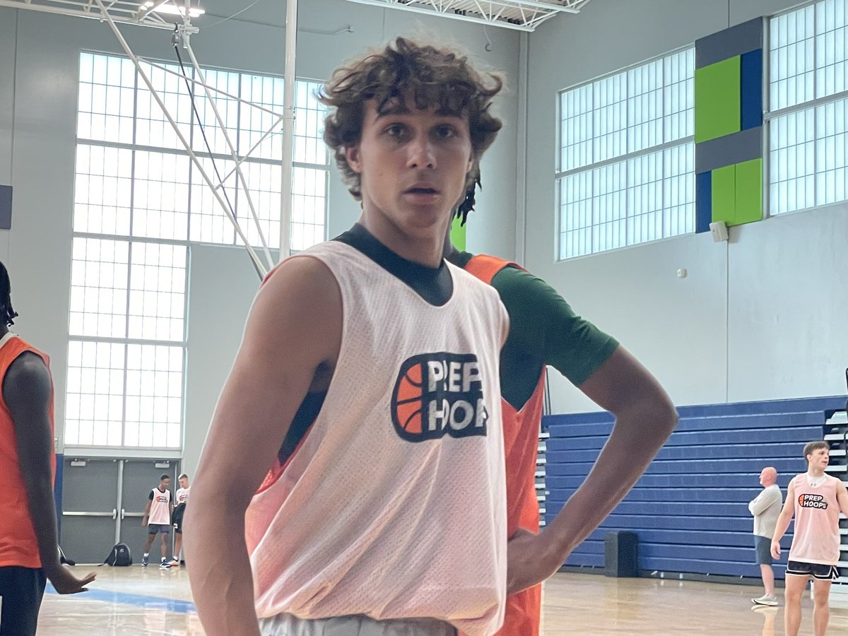 Prep Hoops South Carolina (@prephoopssc) on Twitter photo PH SC Top 250 Expo: Team 12 Evaluations prephoops.com/2023/09/ph-sc-… <a href="/vandee843/">Jack van de Erve</a> <a href="/McclungHayden/">hayden mcclung</a> <a href="/thedykesdickson/">Dykes Dickson</a> <a href="/khrisswift/">Khristion Swift</a> <a href="/TeamFordHoops/">Team Ford Basketball Program</a> PH SC Top 250 Expo: Team 12 Evaluations prephoops.com/2023/09/ph-sc-… <a href="/vandee843/">Jack van de Erve</a> <a href="/McclungHayden/">hayden mcclung</a> <a href="/thedykesdickson/">Dykes Dickson</a> <a href="/khrisswift/">Khristion Swift</a> <a href="/TeamFordHoops/">Team Ford Basketball Program</a>