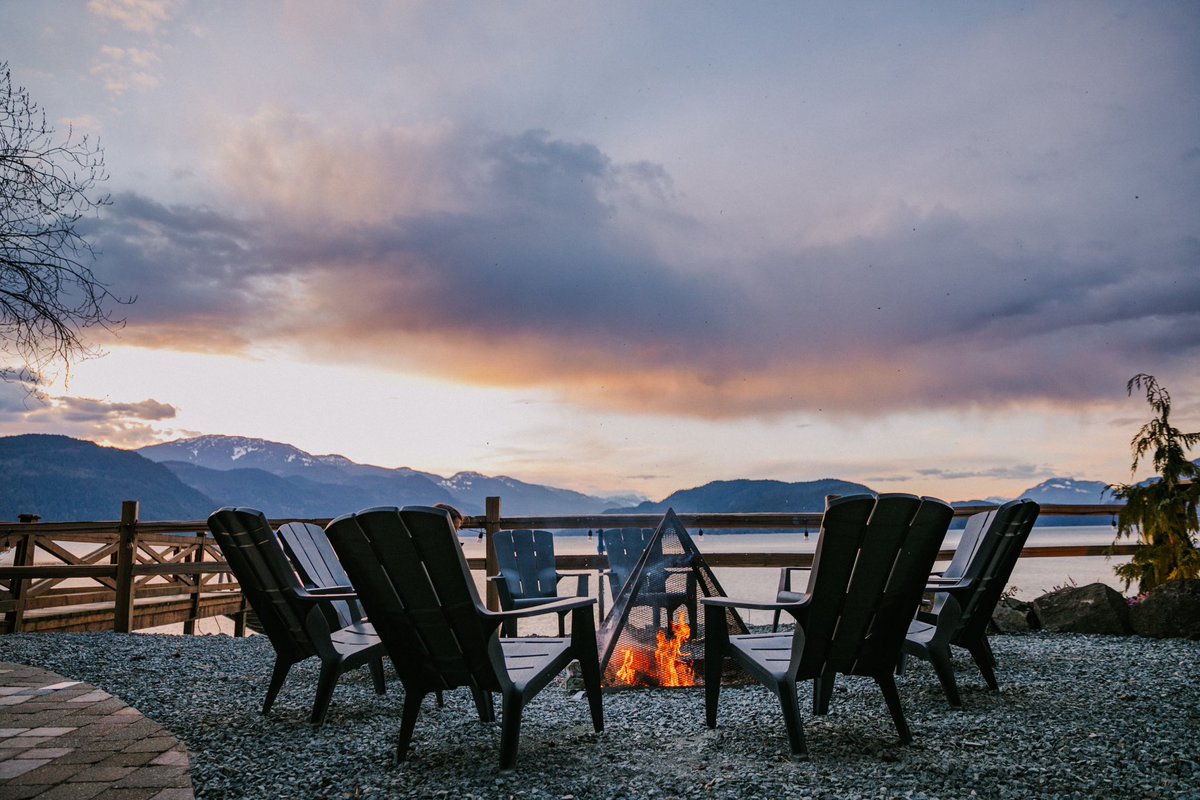 Join us on Friday, October 13th, 2023 for a spectacular Long Table Dinner hosted by The Lodge on Harrison Lake! 🍂🍽️ Secure your spot by calling (604) 819-5374 or email thelodgeonharrisonlake@outlook.com  

#HarrisonRiverValley