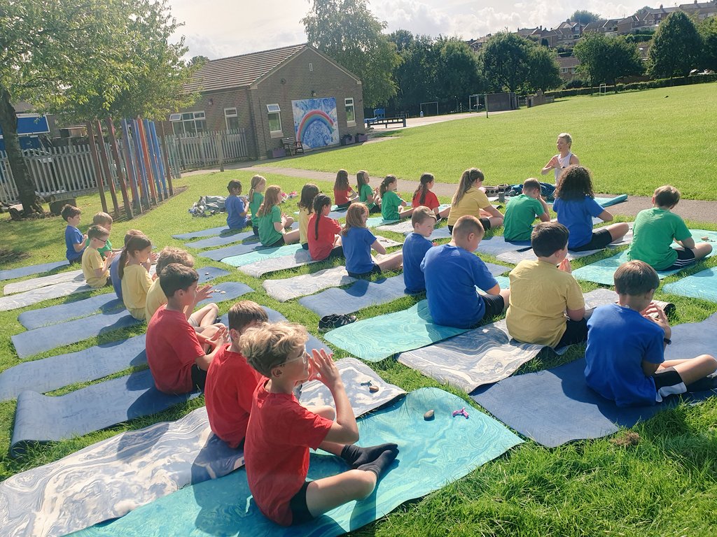 JCAWakefield's tweet photo. This afternoon, Year 6 have enjoyed a fantastic Yoga lesson outside. We concentrated on our surroundings, nature and gratitude for things in our lives. #JCAPSHE #wellbeing #JCAPE https://t.co/2R1a3aFegA