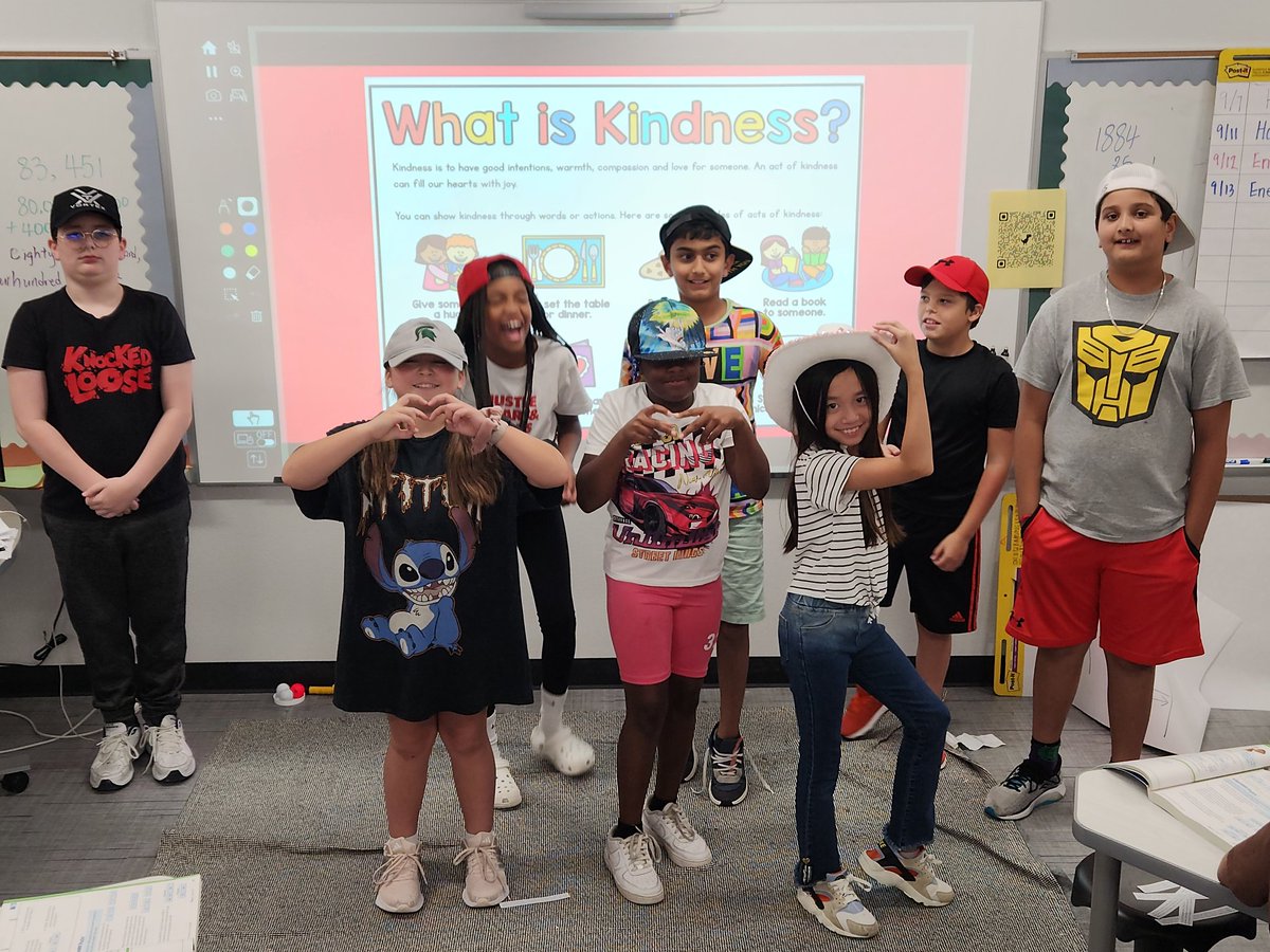 HwangLandy's tweet photo. Be kind, No cap.
No lie, it's cool to be kind! Wear your favorite hat and lead with kindness.
#lisdkind #BETHEONE #onelisd
#WeAreMemorial
@MemorialSTEM https://t.co/AjIVjq9rwS