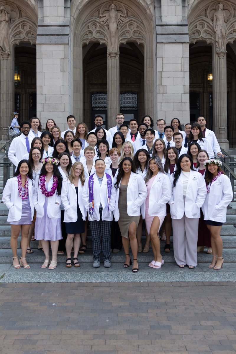 Congratulations to Doctor of Physical Therapy Class of 2025 on completing their didactic training.  We were happy to celebrate this cohort with the White Coat Ceremony to marked this important accomplishment!