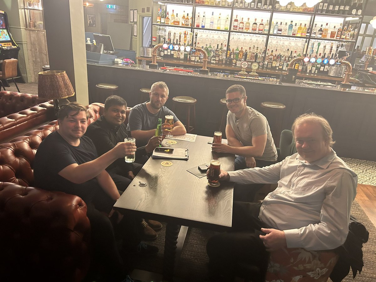 JoeMcnicholl's tweet photo. Fantastic to be out for a drink after a long campaign session in #Mayesbrook!
Let’s hope the hard work has paid off!
Good luck to @sharfarazbd for tomorrow! https://t.co/KmYkFIVOe1
