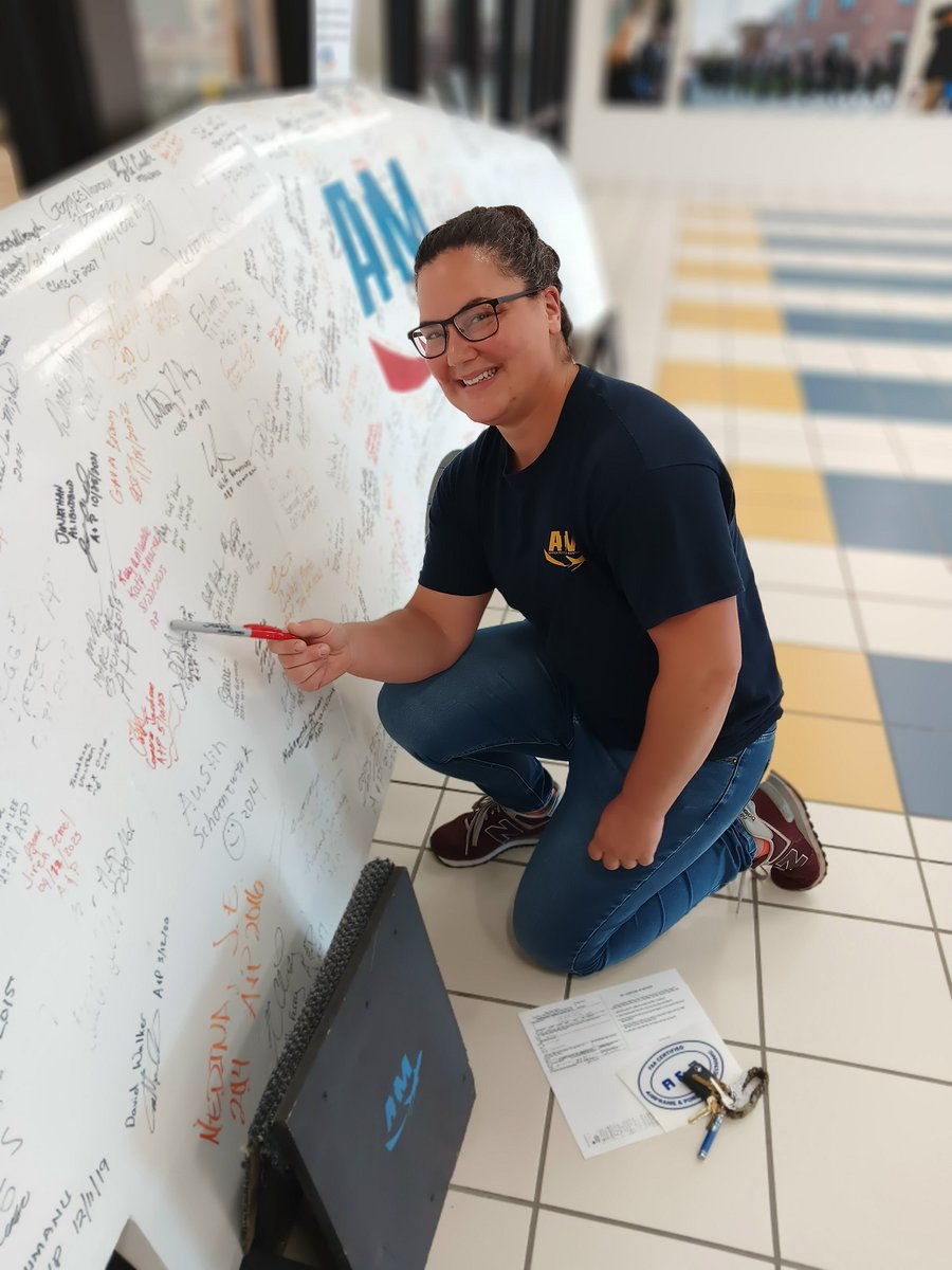 AviationAIM's tweet photo. We 💙 watching our graduates succeed! Here's Katy signing our wing and helping pave the way for #WomenInAviation 🎉🎉🎉
#TrainWithPurpose #FixJets #AIMessential #Aviation #AviationLovers #AviationMaintenance #AIM2Graduate https://t.co/mCOWHFAg7r